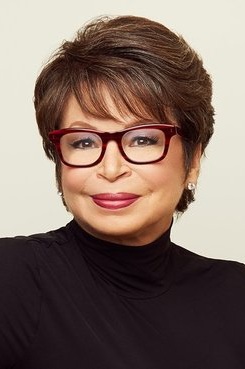 Valerie-Jarrett_Web.jpg