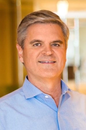 Steve headshot FINAL.jpg